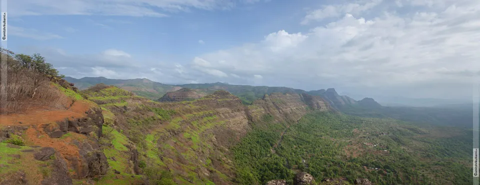 कावळ्या किल्ला