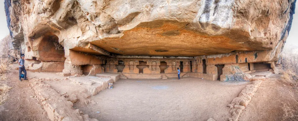 ठाणाळे लेणी