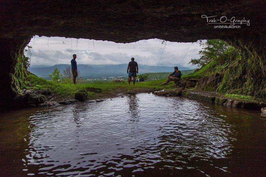 Featured image for post: वाईजवळची पालपेश्वर लेणी